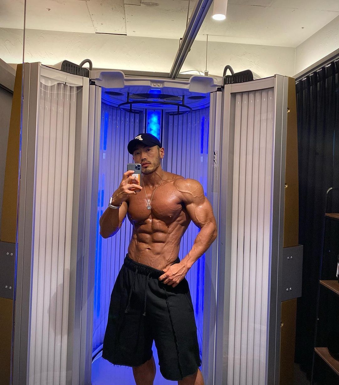 New Sports Fitness Shorts Men - Image 2