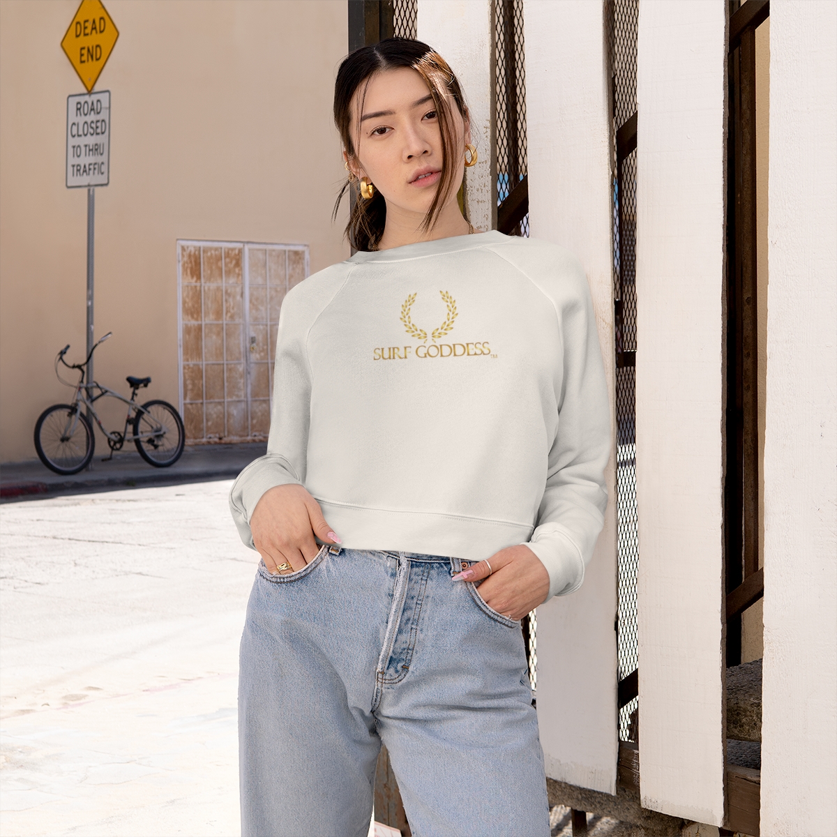 Surf Goddess Women's Cropped Fleece Pullover - Image 4
