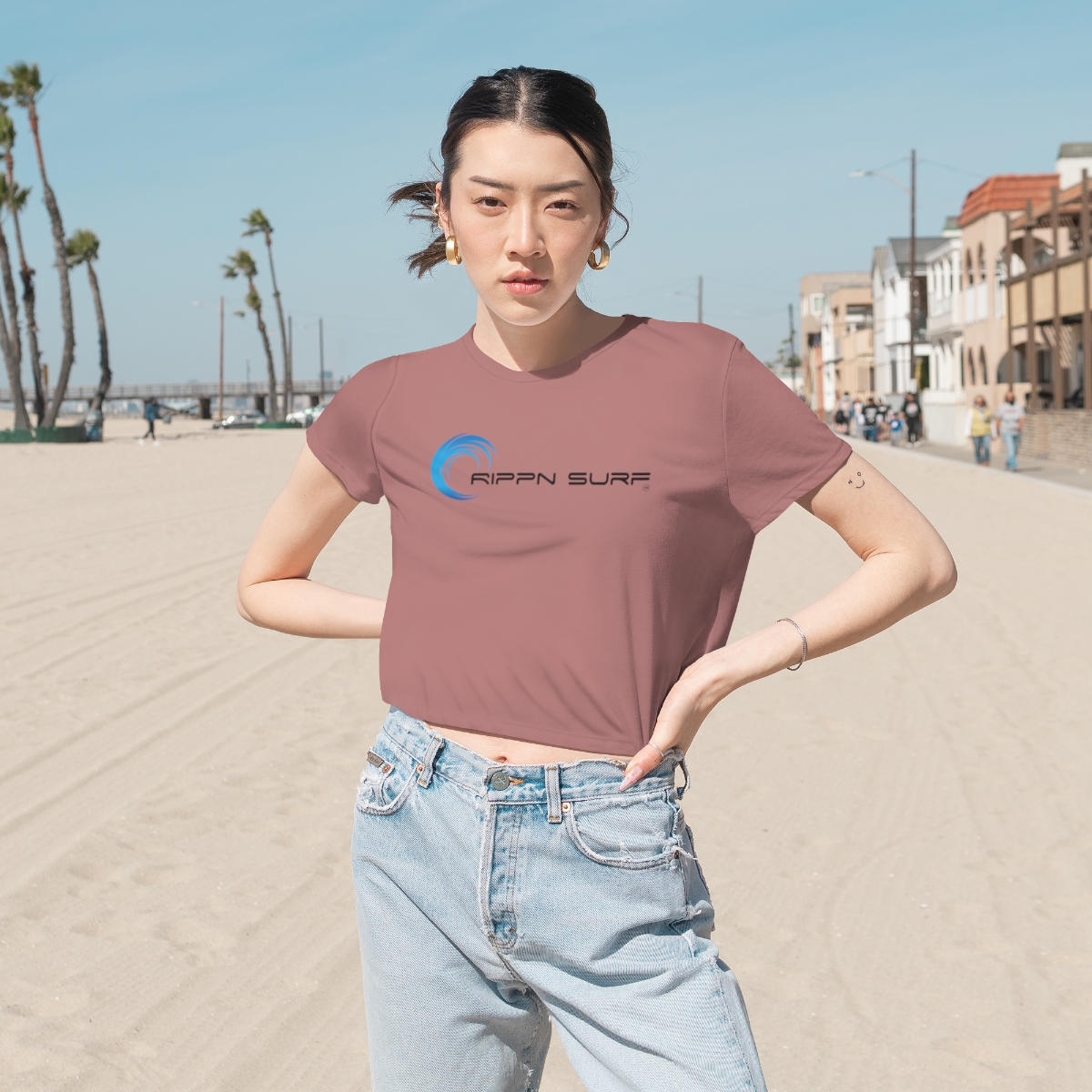 Rippn Surf Women's Pink Flowy Cropped Tee - Image 3